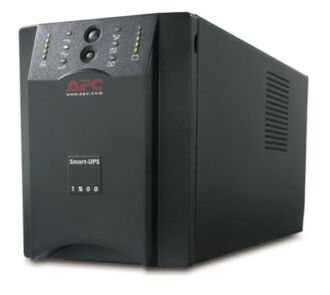 APC Smart-UPS SUA1500I szünetmentes tápegység - használt akkumulátorral